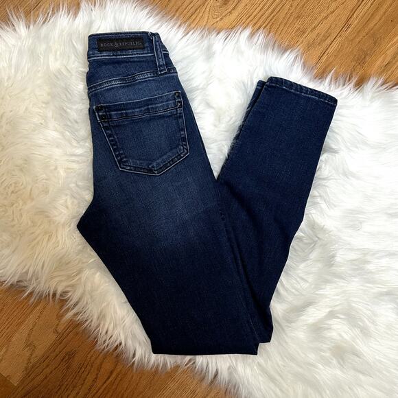 Rock & Republic Distressed Berlin Skinny Jeans - Picture 2 of 9